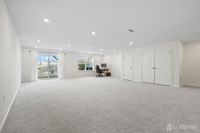 2707 Hayden Court, Monroe, NJ 08831