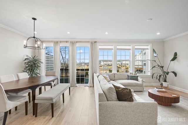 2707 Hayden Court, Monroe, NJ 08831