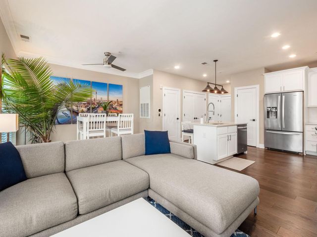 1670 E Broad Street, 309, Columbus, OH 43203