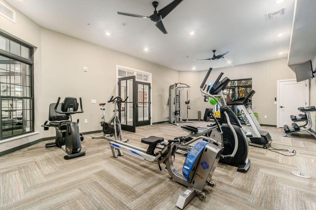 1670 E Broad Street, 309, Columbus, OH 43203