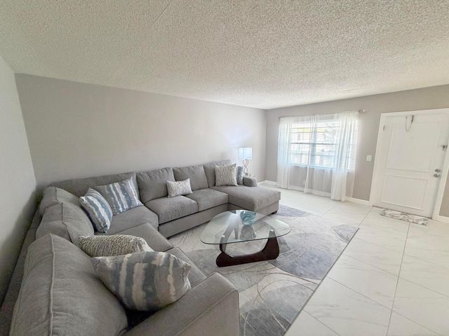 101 Dorset C, Boca Raton, FL 33434
