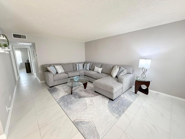 101 Dorset C, Boca Raton, FL 33434