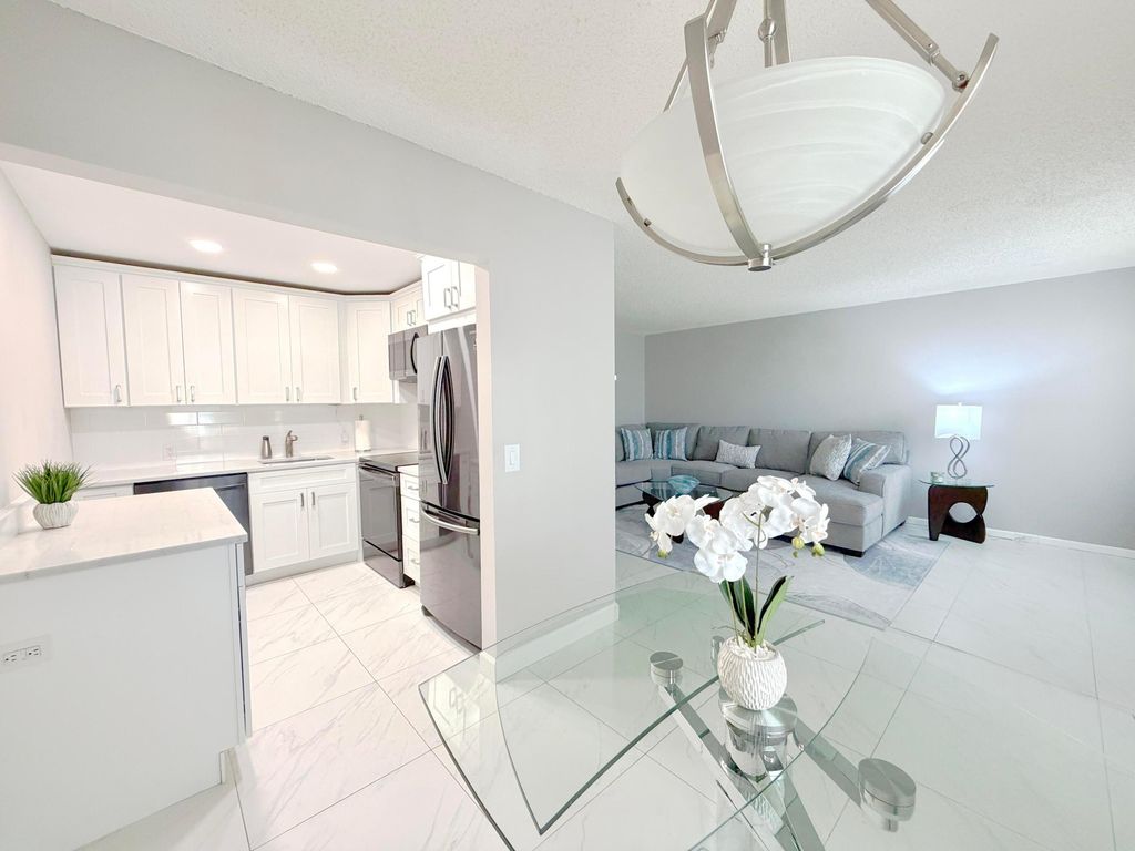 101 Dorset C, Boca Raton, FL 33434