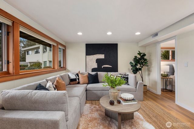 200 NW 177th Street, Shoreline, WA 98177