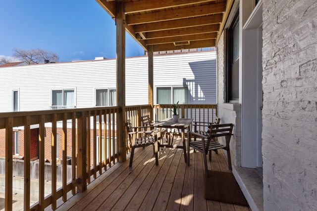 1350 N Wolcott Avenue 2N, Chicago, IL 60622