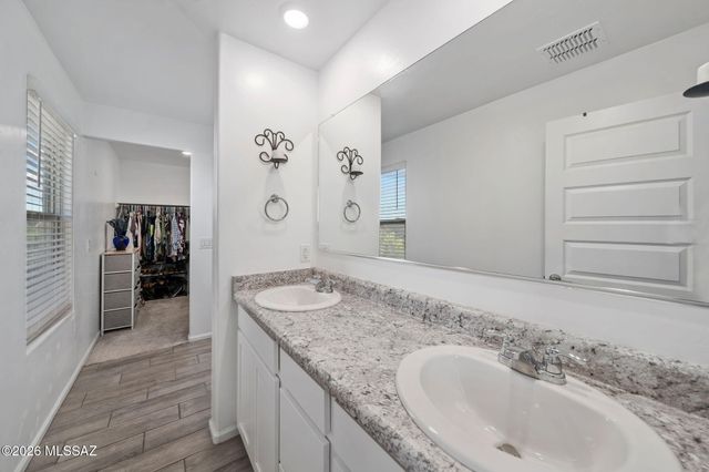 757 W Calle El Teclado, Sahuarita, AZ 85629