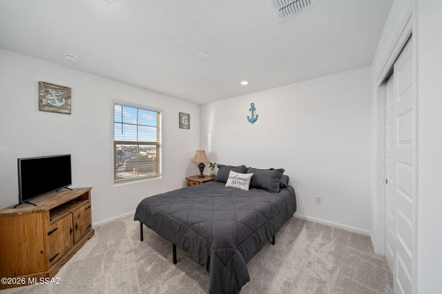 757 W Calle El Teclado, Sahuarita, AZ 85629