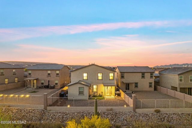 757 W Calle El Teclado, Sahuarita, AZ 85629