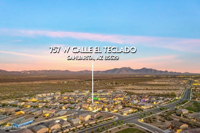 757 W Calle El Teclado, Sahuarita, AZ 85629