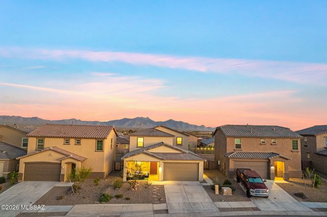 757 W Calle El Teclado, Sahuarita, AZ 85629