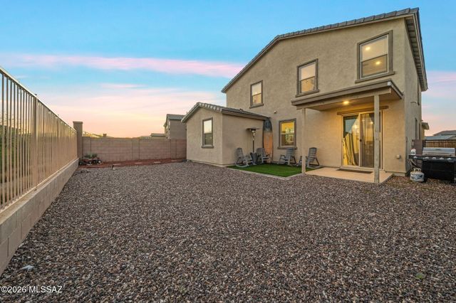 757 W Calle El Teclado, Sahuarita, AZ 85629