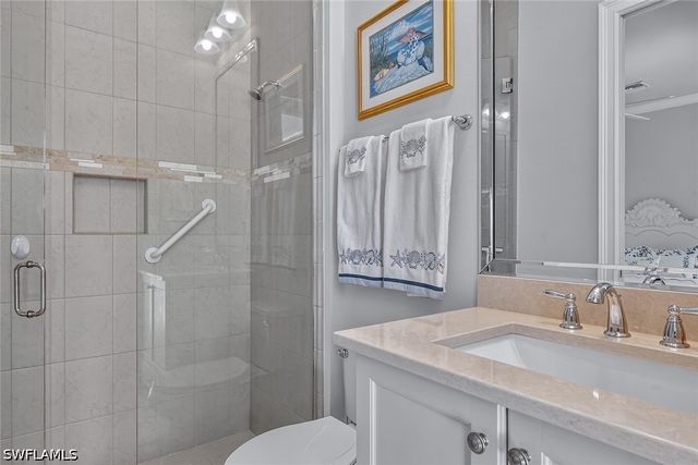 6387 Warwick AVE, Naples, FL 34113