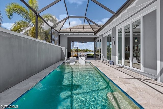 6387 Warwick AVE, Naples, FL 34113