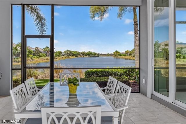 6387 Warwick AVE, Naples, FL 34113