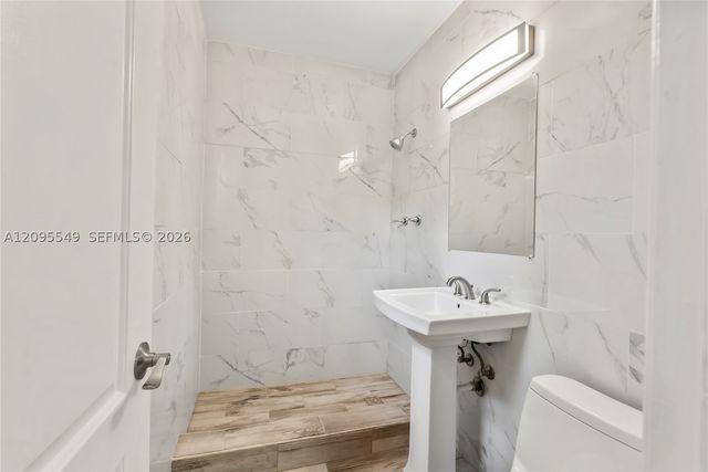 940 NE 85th St, Miami, FL 33138