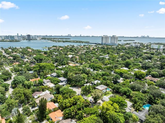 940 NE 85th St, Miami, FL 33138