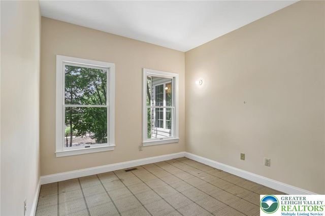 111 Manor Drive, Montgomery Twp, PA 19446
