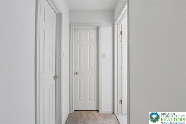 111 Manor Drive, Montgomery Twp, PA 19446