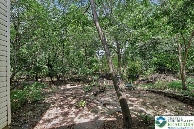 111 Manor Drive, Montgomery Twp, PA 19446