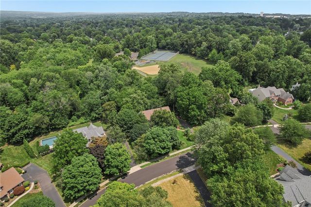 111 Manor Drive, Montgomery Twp, PA 19446