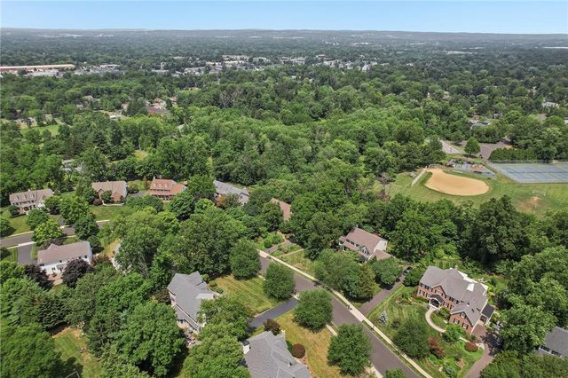 111 Manor Drive, Montgomery Twp, PA 19446