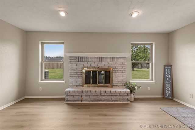 11971 Stonehedge Drive, Claremore, OK 74017