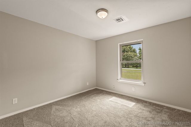 11971 Stonehedge Drive, Claremore, OK 74017