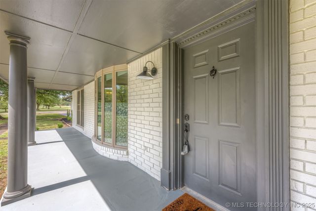 11971 Stonehedge Drive, Claremore, OK 74017