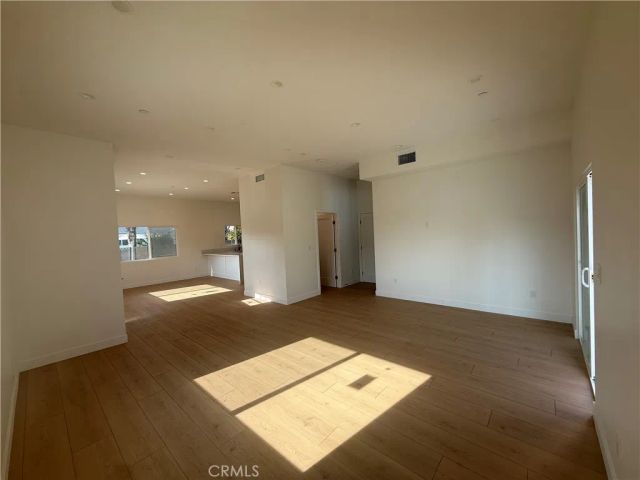 13507 Cantara Street, Panorama City, CA 91402