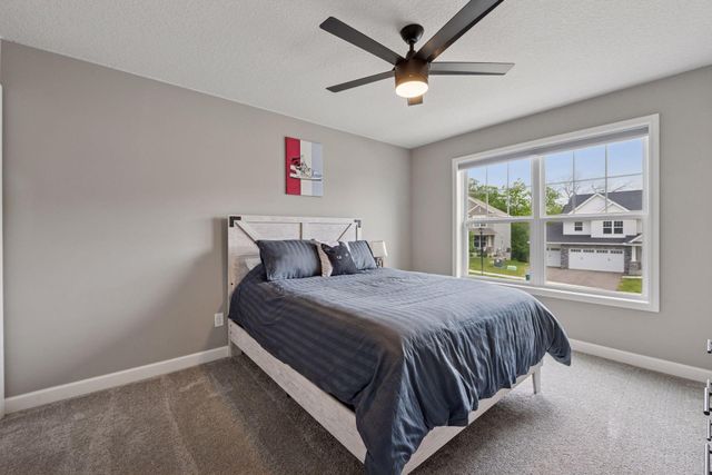 7136 Pearl Drive, Chanhassen, MN 55317