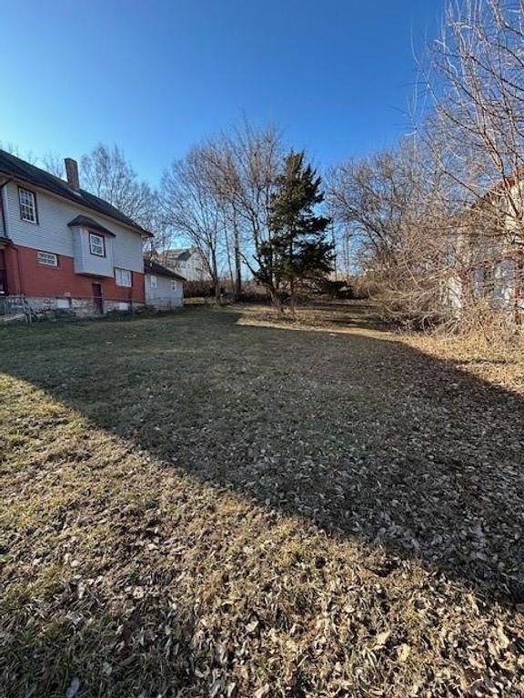 2018 Kansas Avenue, Kansas City, MO 64127