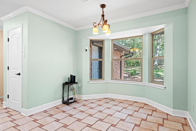 2814 Greenbrook Drive, Arlington, TX 76016