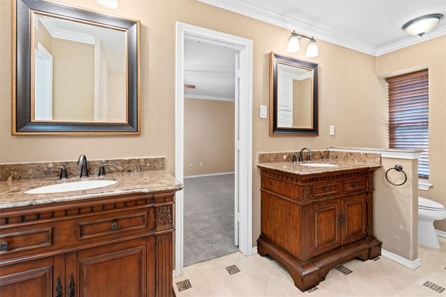 2814 Greenbrook Drive, Arlington, TX 76016