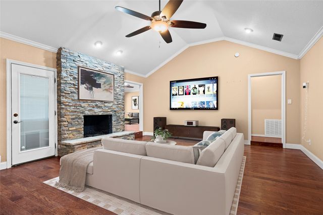 2814 Greenbrook Drive, Arlington, TX 76016
