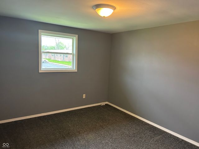 5-10, 15-26 Lee Drive, Martinsville, IN 46151