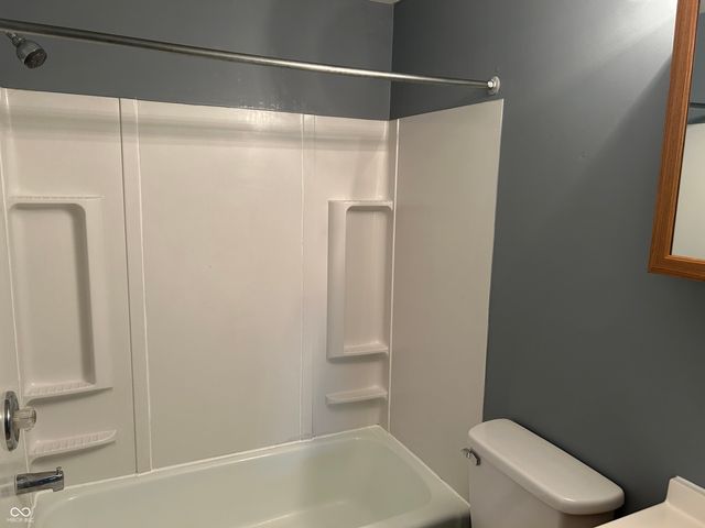 5-10, 15-26 Lee Drive, Martinsville, IN 46151