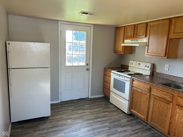 5-10, 15-26 Lee Drive, Martinsville, IN 46151