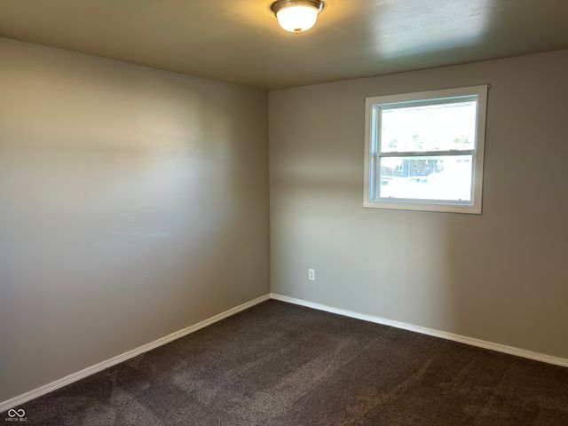 5-10, 15-26 Lee Drive, Martinsville, IN 46151