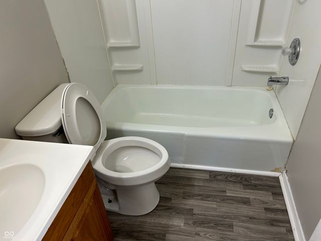 5-10, 15-26 Lee Drive, Martinsville, IN 46151