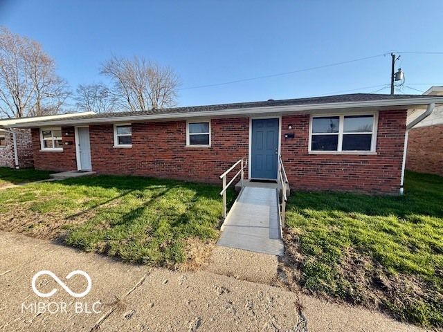 5-10, 15-26 Lee Drive, Martinsville, IN 46151