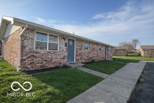 5-10, 15-26 Lee Drive, Martinsville, IN 46151