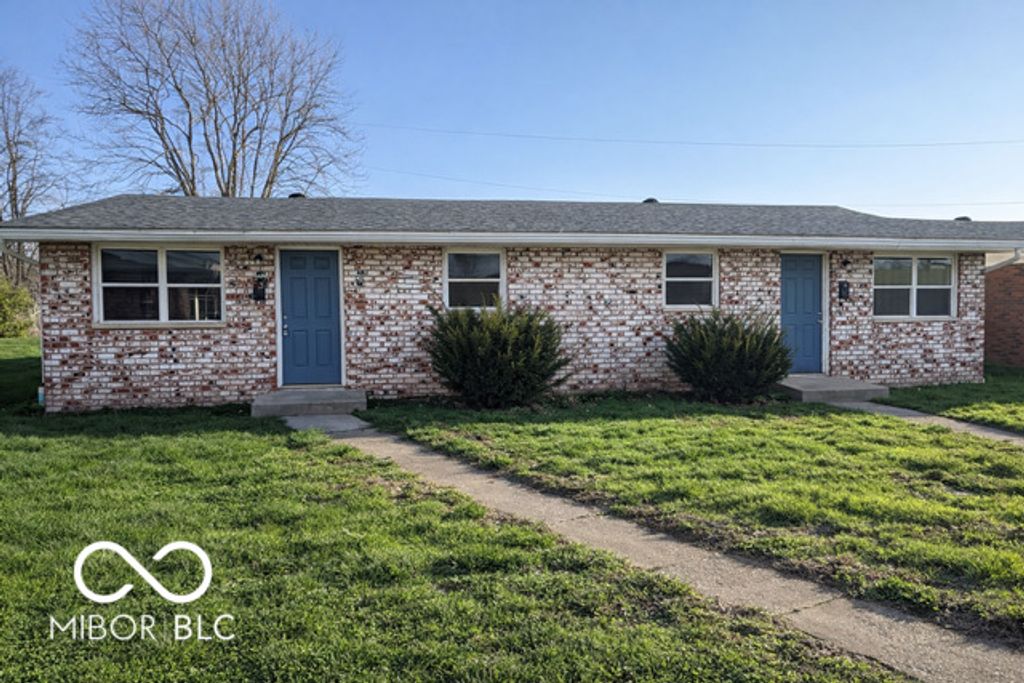 5-10, 15-26 Lee Drive, Martinsville, IN 46151