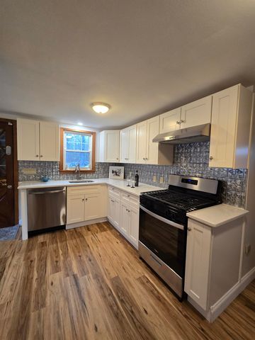 79 Maple Avenue, Atkinson, NH 03811