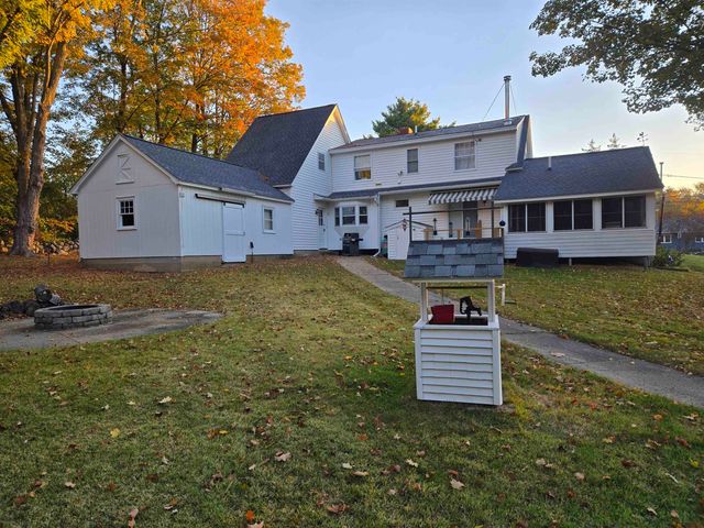 79 Maple Avenue, Atkinson, NH 03811