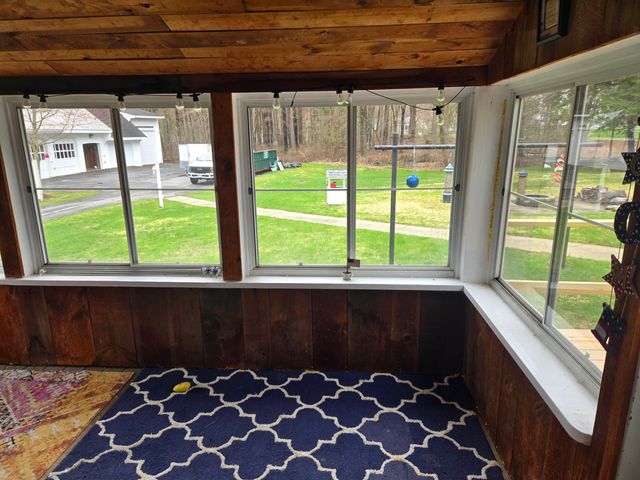 79 Maple Avenue, Atkinson, NH 03811