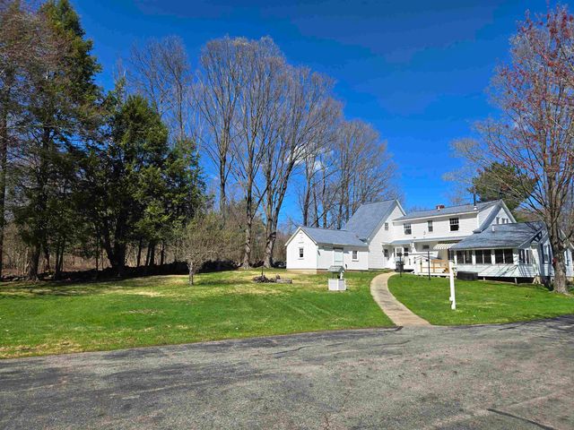 79 Maple Avenue, Atkinson, NH 03811