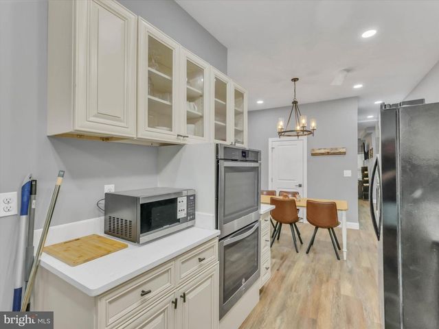 555 PRESSTMAN ST, Baltimore, MD 21217