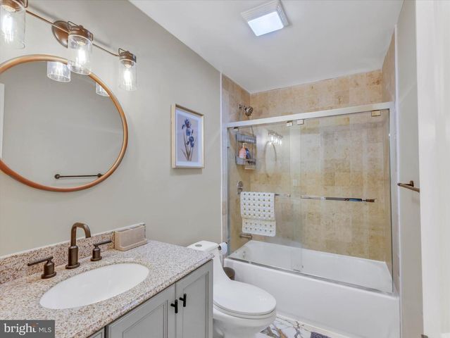 555 PRESSTMAN ST, Baltimore, MD 21217