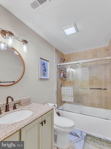 555 PRESSTMAN ST, Baltimore, MD 21217