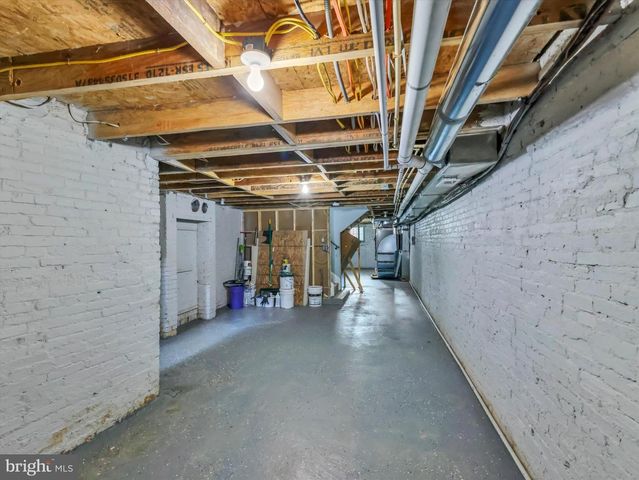 555 PRESSTMAN ST, Baltimore, MD 21217